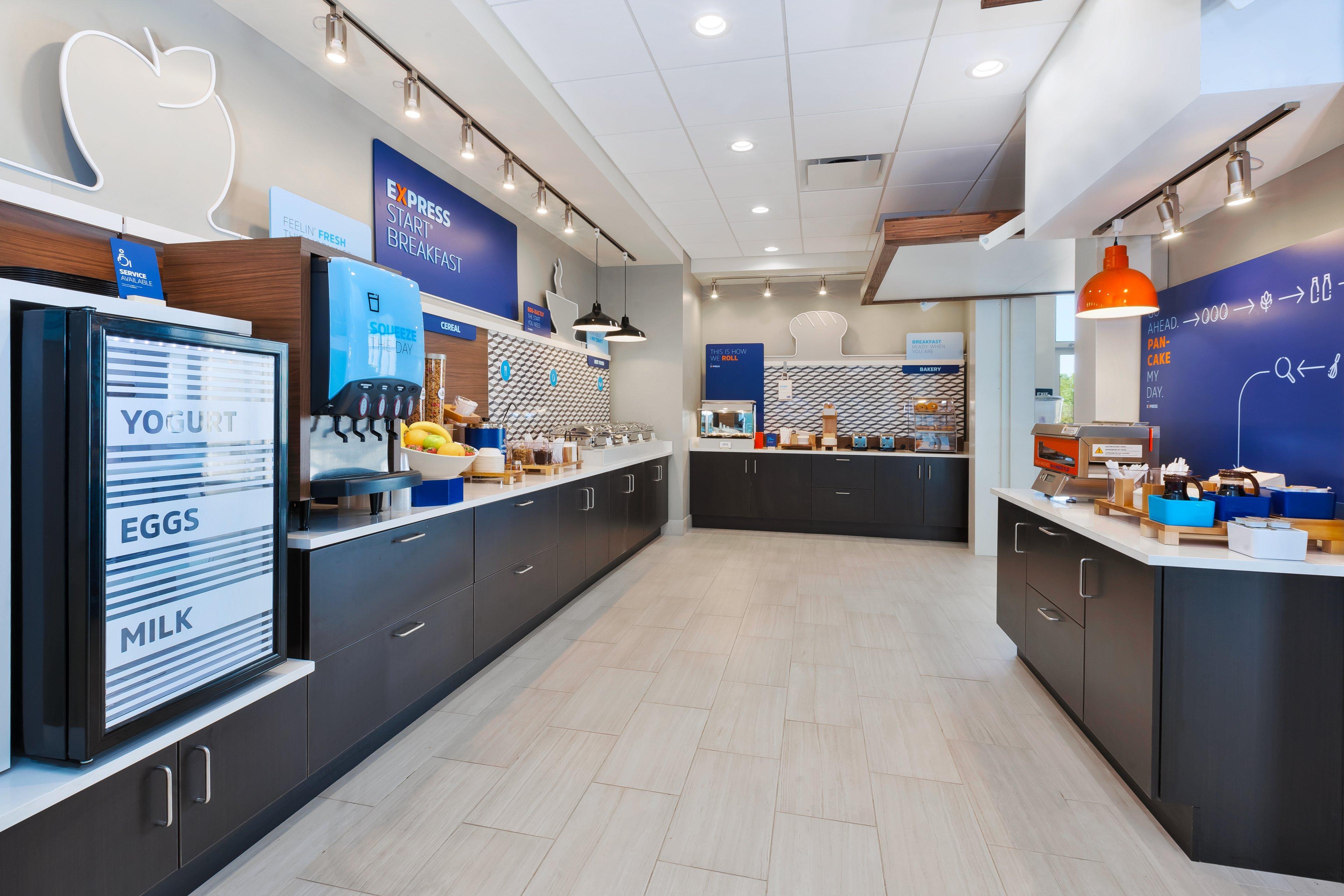 Holiday Inn Express & Suites - Grand Rapids Airport - South By Ihg Esterno foto