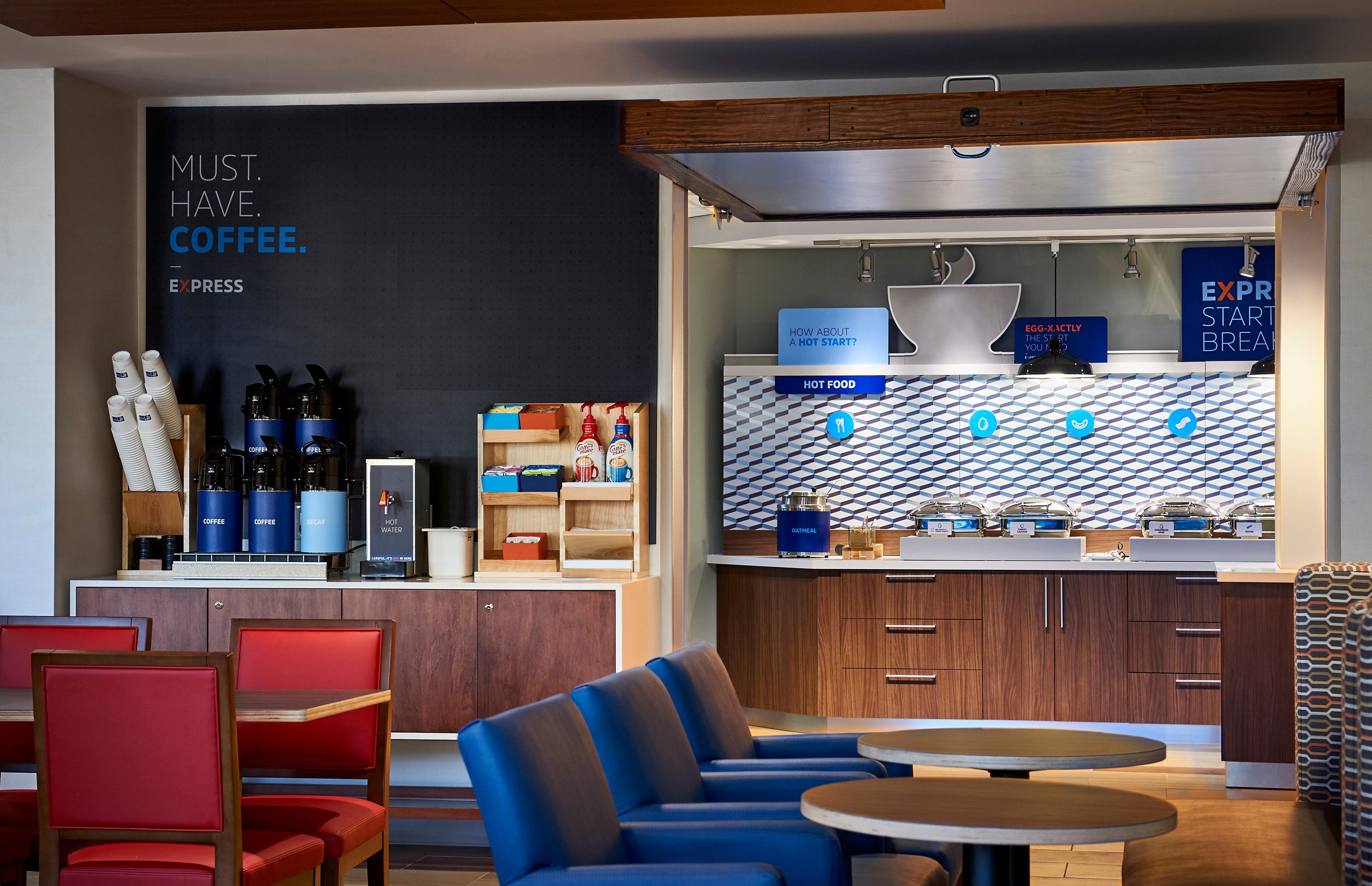 Holiday Inn Express & Suites - Grand Rapids Airport - South By Ihg Esterno foto