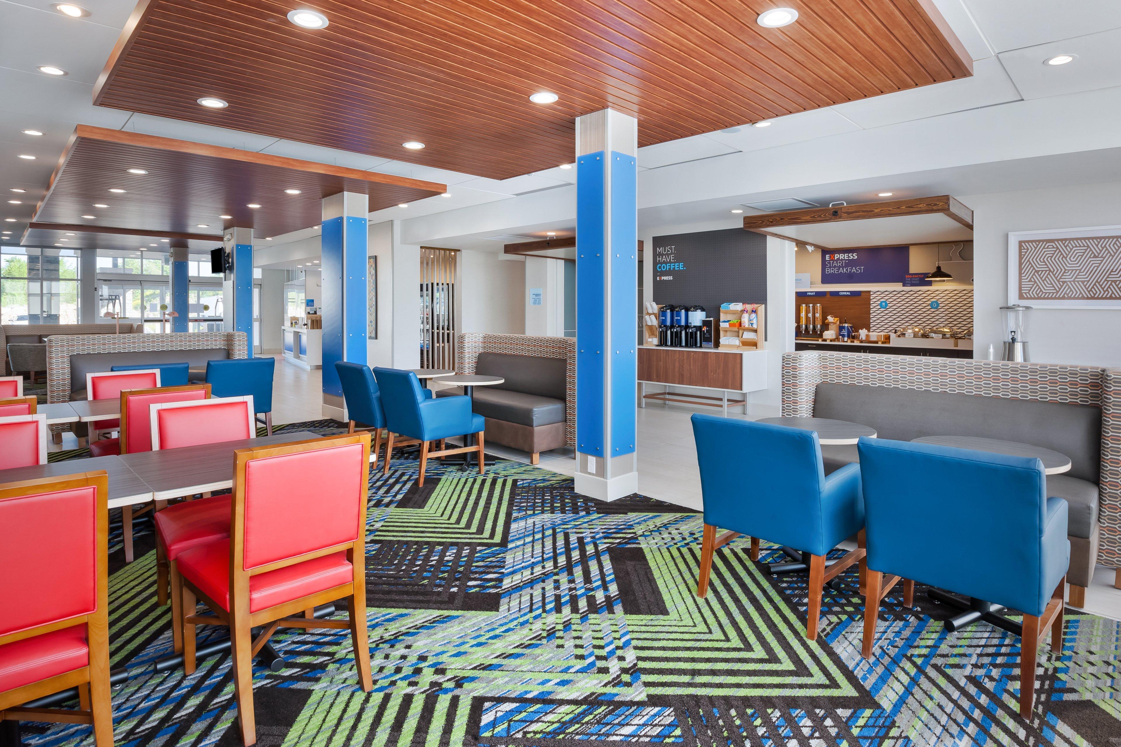 Holiday Inn Express & Suites - Grand Rapids Airport - South By Ihg Esterno foto
